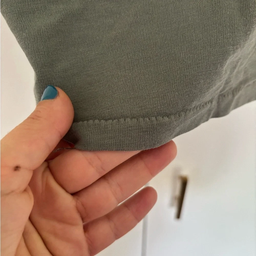 J. Crew Gray Short Sleeve Tee Size XL